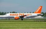 Airbus A319-111 G-EZBD easyJet
