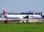 Boeing 777-3DZ/ER A7-BAG Oneworld (Qatar Airways)