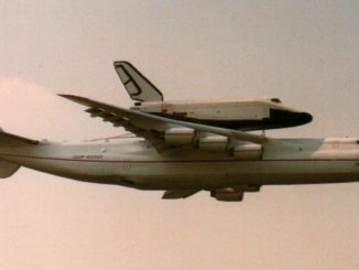 Antonov An-225 Mriya CCCP-82060 carrying Buran (1.01) in 1989