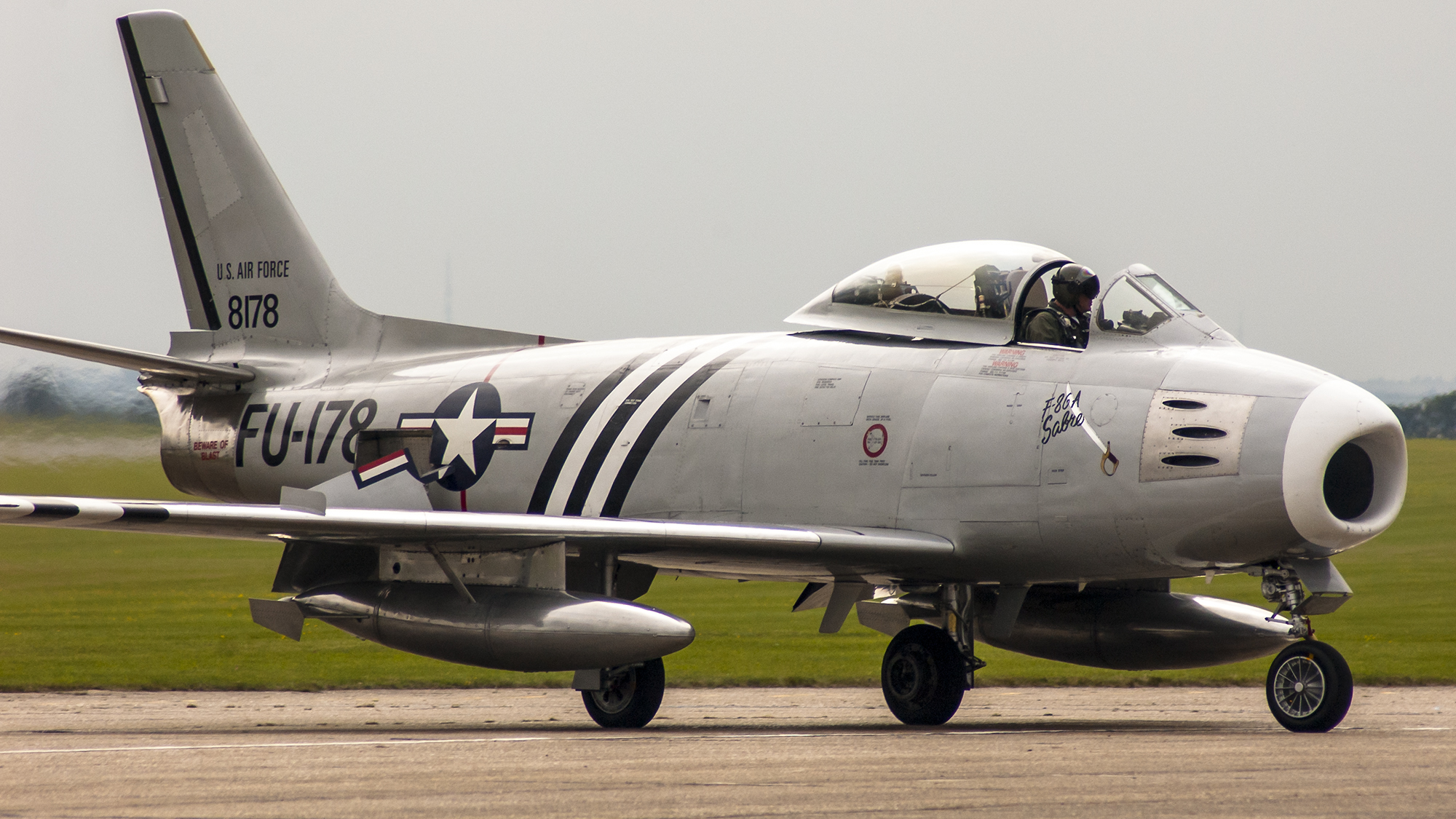 North American F 86 Sabre Zap16 Air Show Photography Civilian And Military Aircraft Fact Sheets