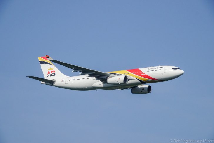 Airbus A330-243 OE-LAC Air Belgium