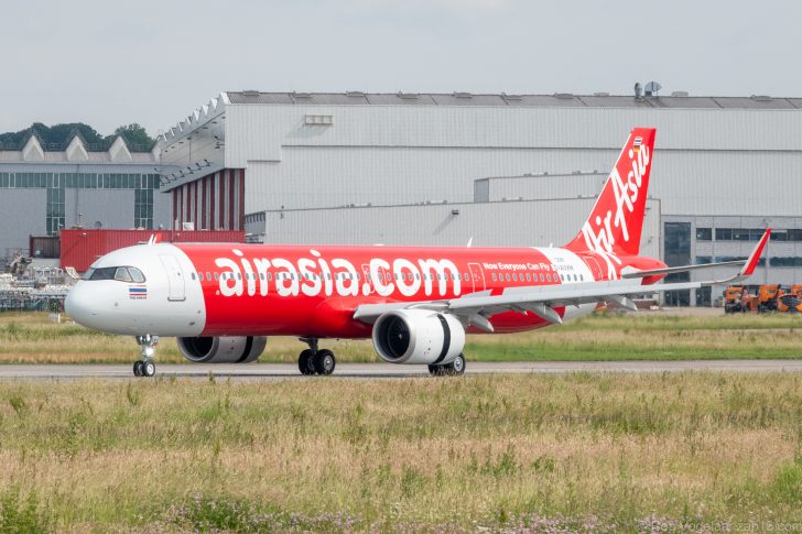 Airbus A321-251NX D-AVXM (HS-EAC) Thai AirAsia