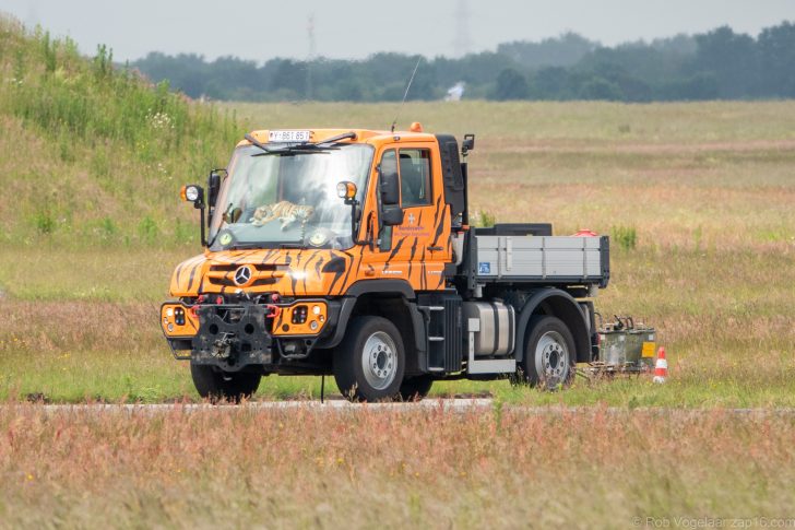 Unimog U318