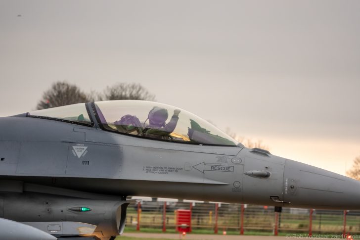 General Dynamics F-16AM Fighting Falcon FA-71 2w Belgian Air Component