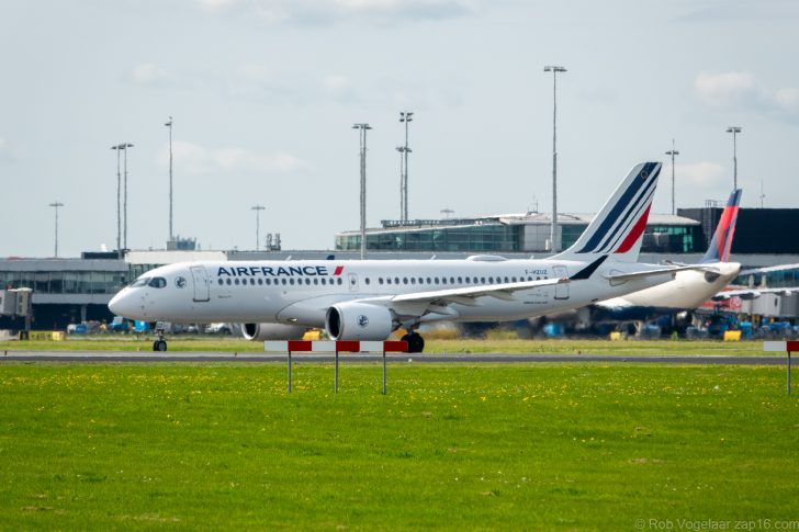 Airbus A220-300 F-HZUZ Air France
