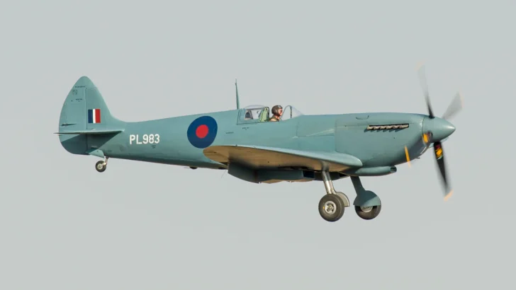 Supermarine 365 Spitfire PR11 G-PRXI