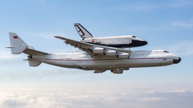 Antonov An-225 Mriya CCCP-82060 and Buran Space Shuttle