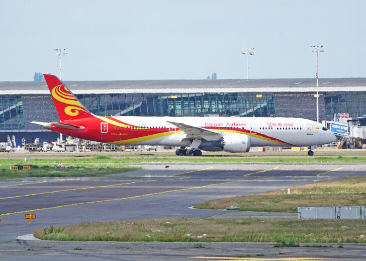 Boeing 787-9 Dreamliner B-7880 Hainan Airlines