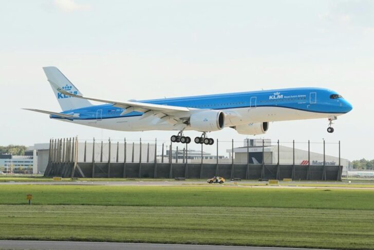 Airbus A350-941 PH-NZA KLM