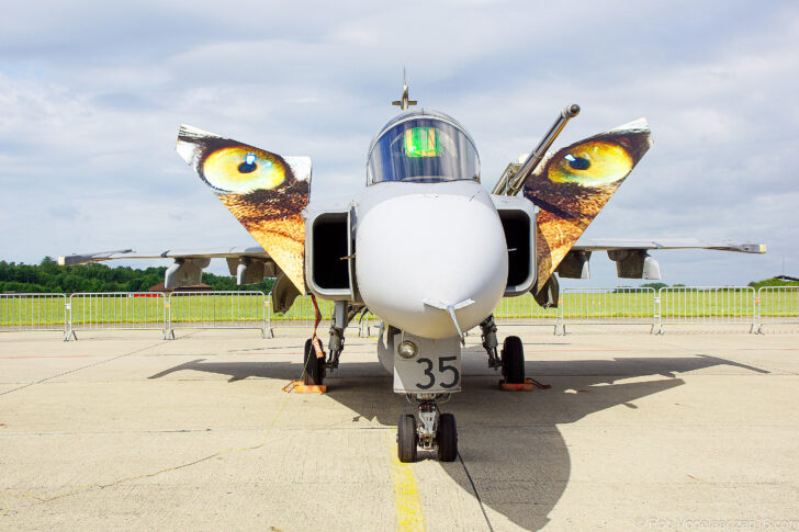 Saab JAS39C Gripen 9235 211.tl Czech Air Force
